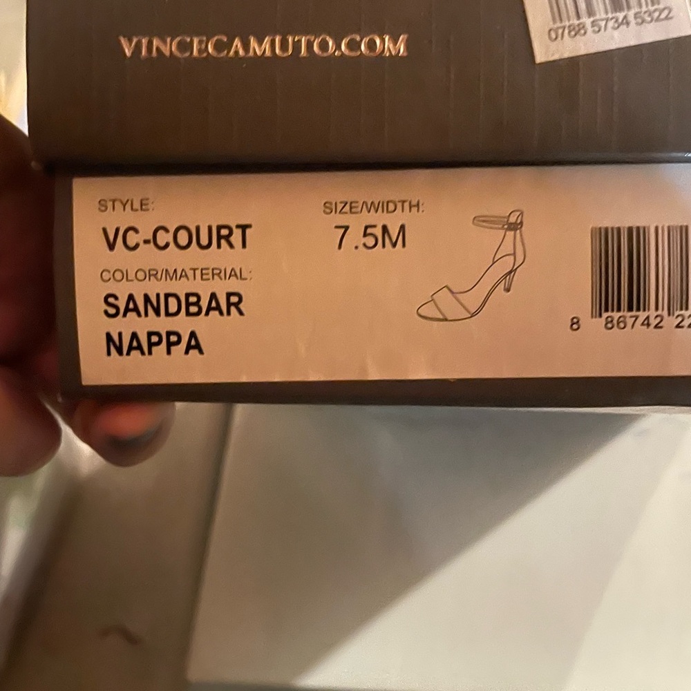 Vince Canuto Sandbar Nappa Shoe Size 7.5